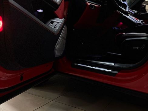 Used 2022 Lamborghini Urus image 33