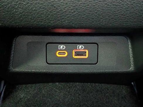 Used 2023 Nissan Altima 2.5 SV FWD image 13