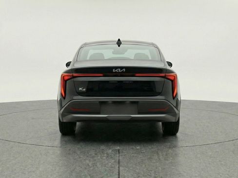 Used 2025 Kia K4 LXS image 7