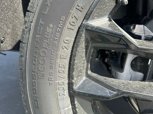 New 2026 Chevrolet Traverse LT w/ Midnight/Sport Edition AWD/4WD image 32