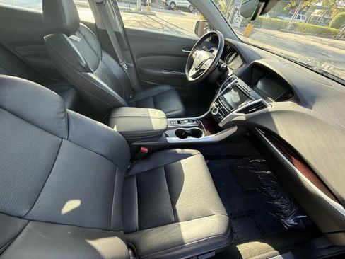 Used 2016 Acura TLX V6 w/ Technology Package image 17