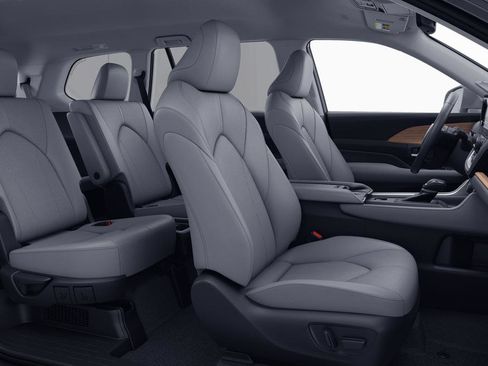 New 2026 Toyota Grand Highlander Limited image 28
