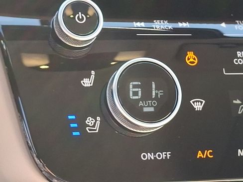 Certified 2023 INFINITI QX60 Luxe AWD/4WD image 26