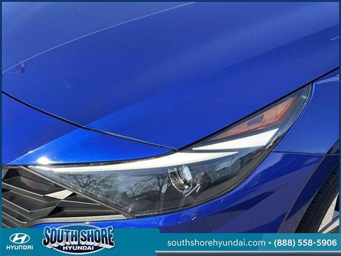 Certified 2023 Hyundai Elantra SEL w/ Convenience Package image 5