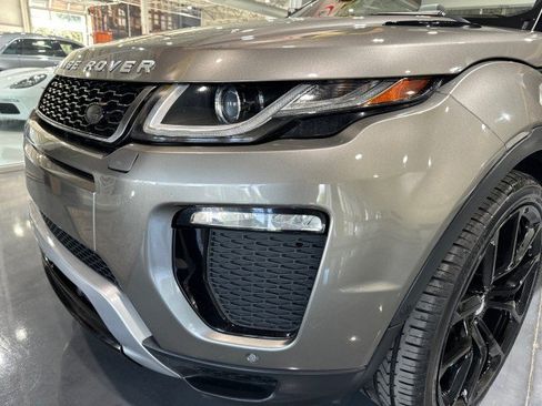 Used 2018 Land Rover Range Rover Evoque HSE Dynamic AWD/4WD image 23