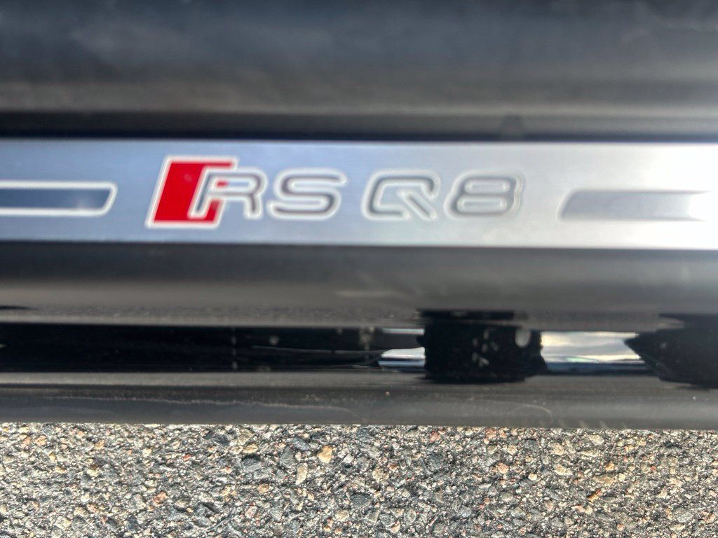 Used 2025 Audi RS Q8 performance AWD/4WD image 17