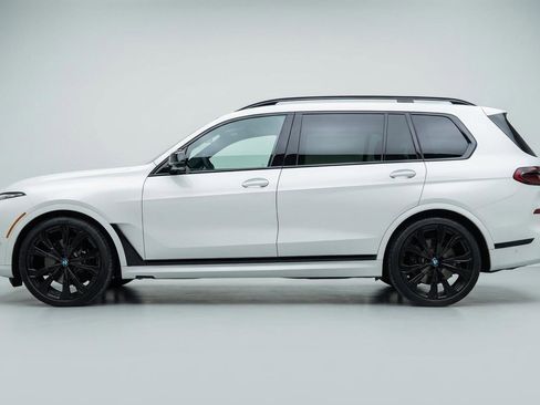 Used 2023 BMW X7 M60i w/ Executive Package image 16