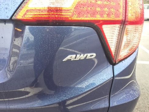 Used 2016 Honda HR-V EX image 12