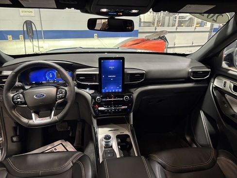 Used 2023 Ford Explorer ST w/ Equipment Group 401A image 15