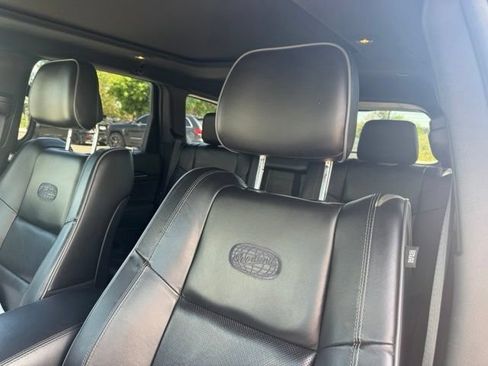 Certified 2019 Jeep Grand Cherokee Overland AWD/4WD image 16