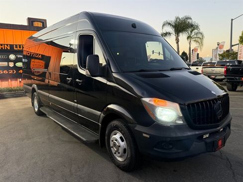 Used 2015 Mercedes-Benz Sprinter 3500 image 10