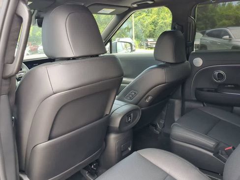 New 2026 Hyundai Palisade Calligraphy FWD image 19