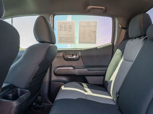 Used 2023 Toyota Tacoma TRD Off-Road AWD/4WD image 21