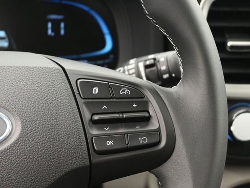 New 2026 Hyundai Venue SEL image 12