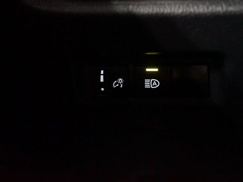 Certified 2024 Toyota RAV4 LE FWD image 23