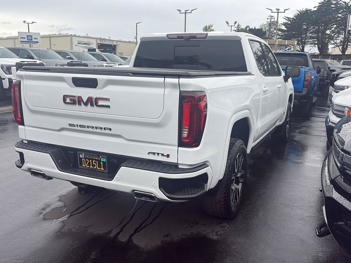 Used 2021 GMC Sierra 1500 AT4 w/ AT4 Premium Package AWD/4WD image 9