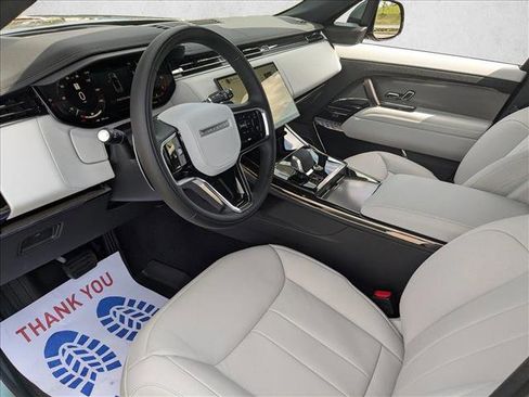 New 2026 Land Rover Range Rover Sport SE AWD/4WD image 3