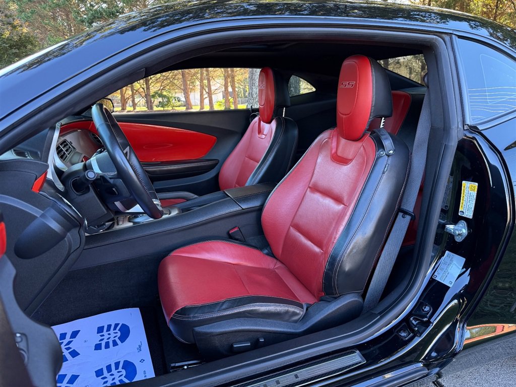 Used 2011 Chevrolet Camaro SS w/ RS Package RWD image 43