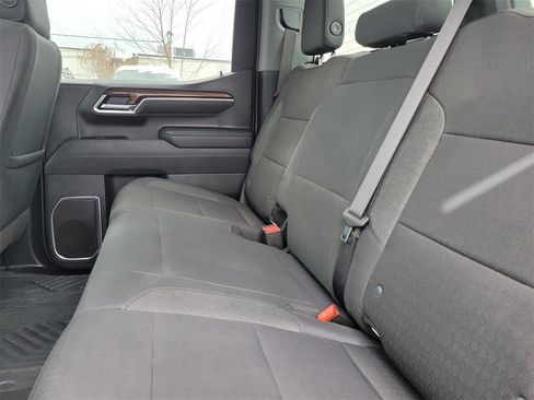 Used 2025 Chevrolet Silverado 1500 LT image 11