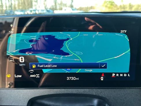 Used 2025 Chevrolet Traverse RS w/ LPO, Floor Liner Package image 31