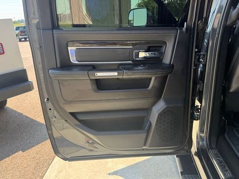 Used 2018 RAM 2500 Limited image 41