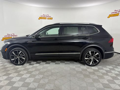 Used 2024 Volkswagen Tiguan SEL R-Line image 2