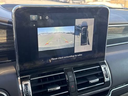 Used 2020 Lincoln Navigator L Black Label w/ Cargo Convenience Package image 29