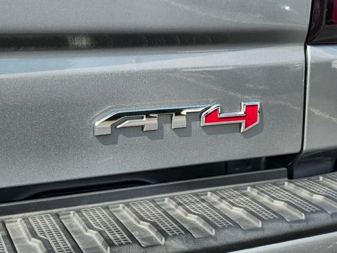 Certified 2023 GMC Sierra 1500 AT4 w/ AT4 Preferred Package AWD/4WD image 34