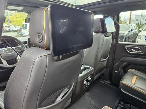 Used 2024 GMC Yukon XL AT4 w/ Technology Package AWD/4WD image 23