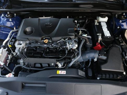 Used 2024 Toyota Camry XLE FWD image 22