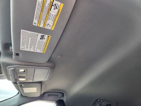 Used 2023 Ford Explorer XLT w/ Equipment Group 202A image 24