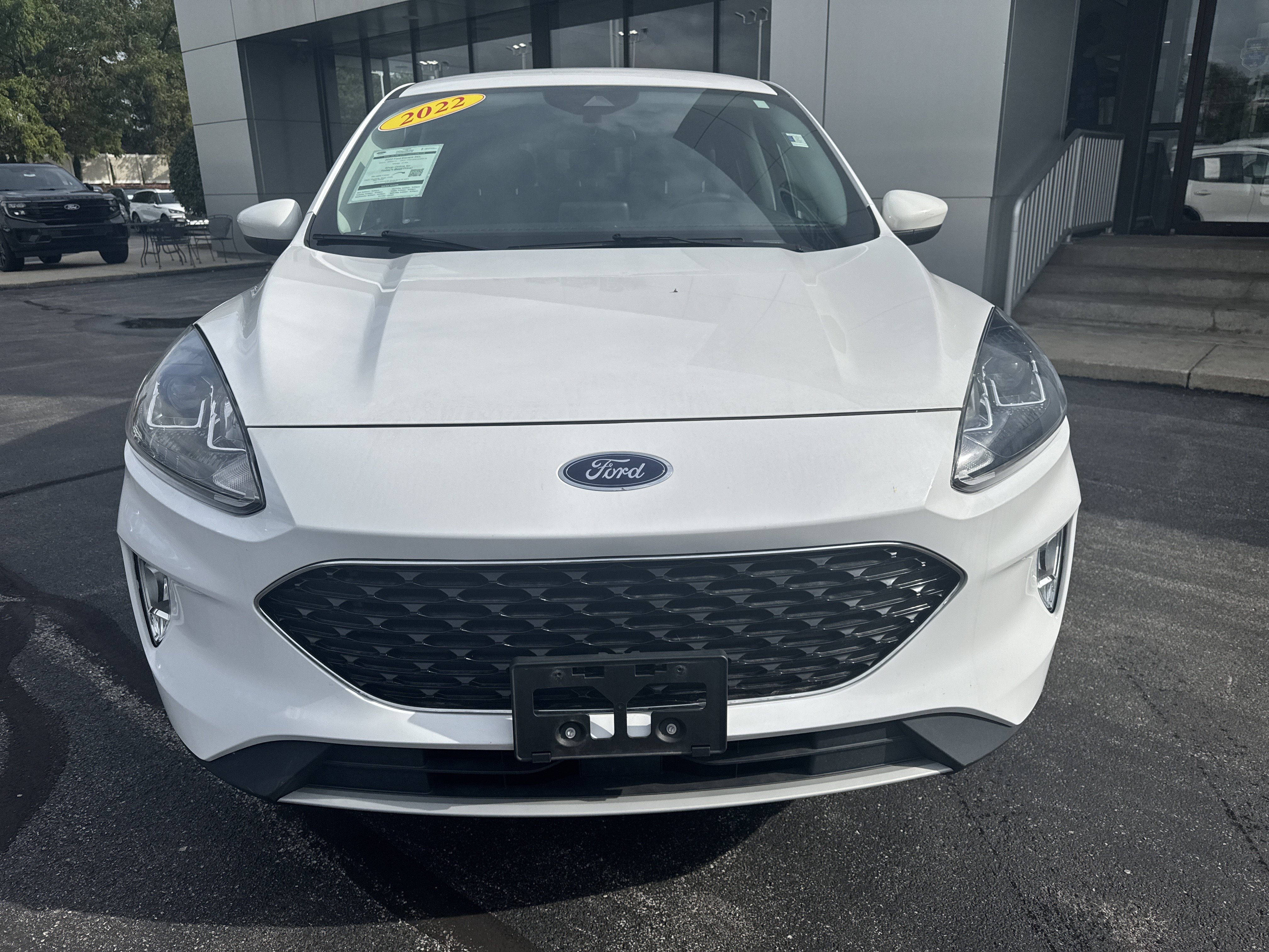 Used 2022 Ford Escape SEL AWD/4WD image 2