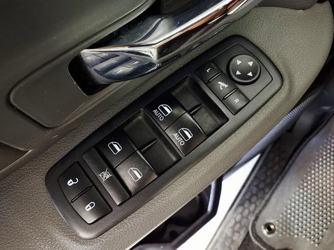 Used 2019 RAM 1500 Lone Star RWD image 25