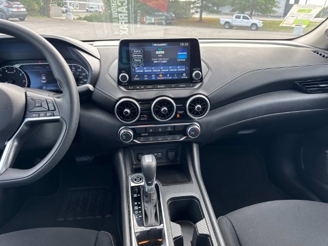 Used 2025 Nissan Sentra SV FWD image 19
