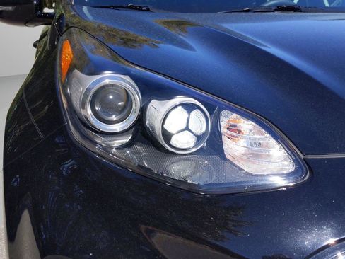 Certified 2021 Kia Sportage LX w/ LX Fwd Popular Package image 10