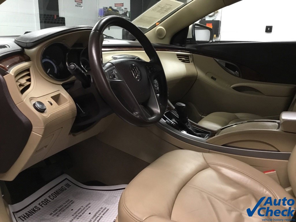 Used 2010 Buick LaCrosse CXL FWD image 23