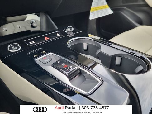 New 2025 Audi Q6 e-tron Premium image 18