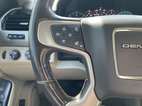 Used 2018 GMC Yukon Denali w/ Open Road Package image 19