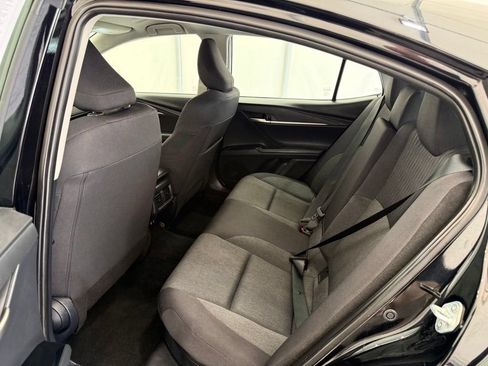 Used 2025 Toyota Camry LE FWD image 17