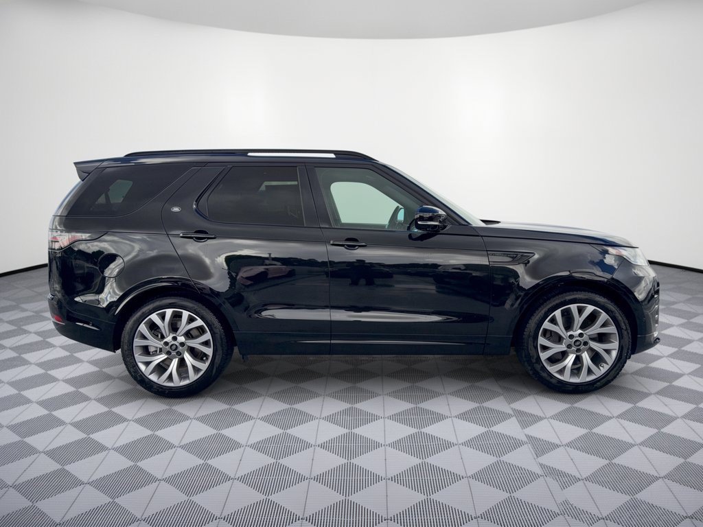 New 2026 Land Rover Discovery Limited Edition AWD/4WD image 8