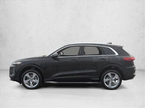 New 2025 Audi Q5 Premium Plus image 8
