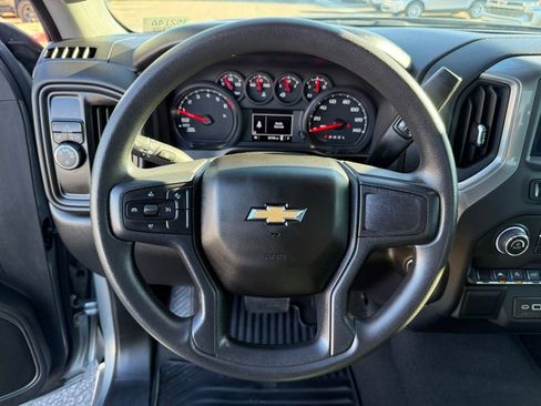 Certified 2025 Chevrolet Silverado 1500 Custom image 23
