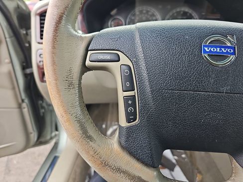 Used 2007 Volvo V70 2.4 image 20