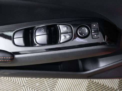 Used 2024 Nissan Altima 2.5 SR image 32