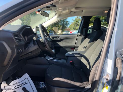 Used 2025 Ford Escape Active w/ Cold Weather Package image 20