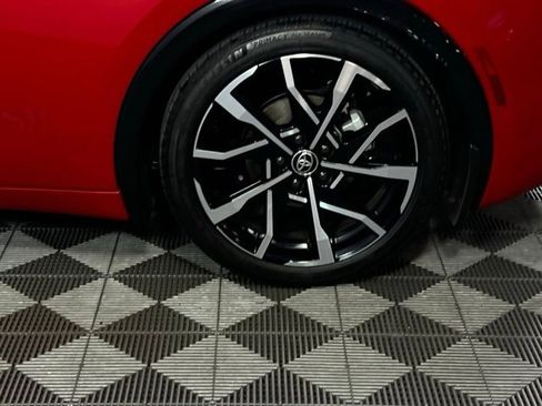 Used 2024 Toyota Prius Prime Premium image 12