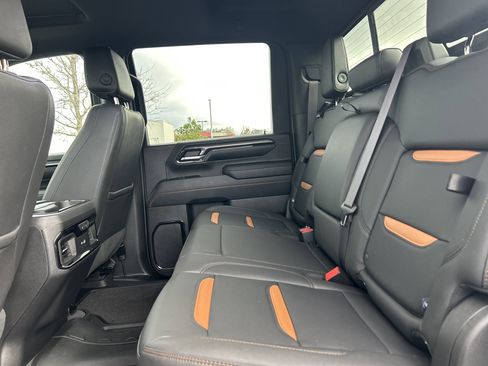 Used 2024 GMC Sierra 2500 AT4 w/ AT4 Preferred Package image 26