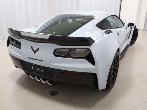 Used 2019 Chevrolet Corvette Z06 RWD image 41