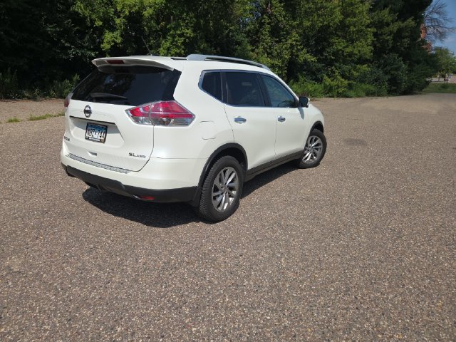 Used 2015 Nissan Rogue SL w/ SL Premium Package AWD/4WD image 14