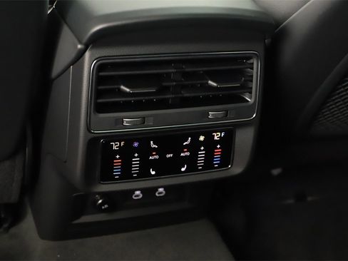 New 2026 Audi Q8 Premium Plus image 22